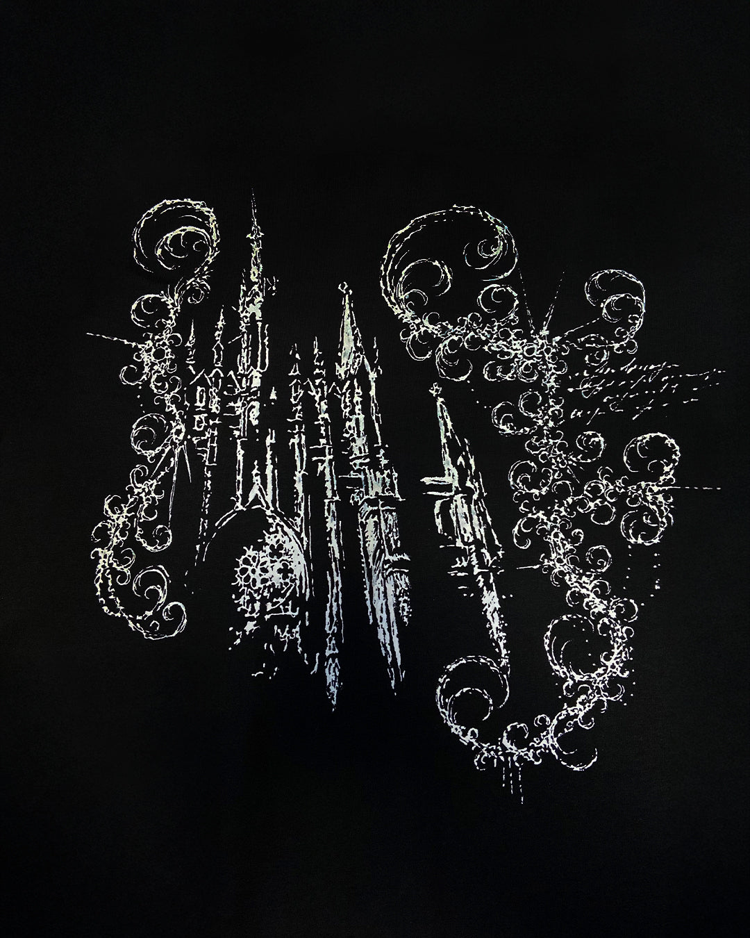 T-Shirt "CHVRCHN1TE"